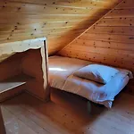 Les Petites De
