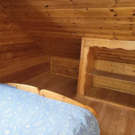 Les Petites De Machiel